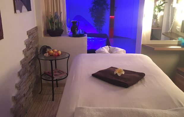 Hawaiianische Massage Wien (60 min) Unkategorisiert online kaufen Hawaiianische Massage Wien (60 min) Unkategorisiert online kaufen